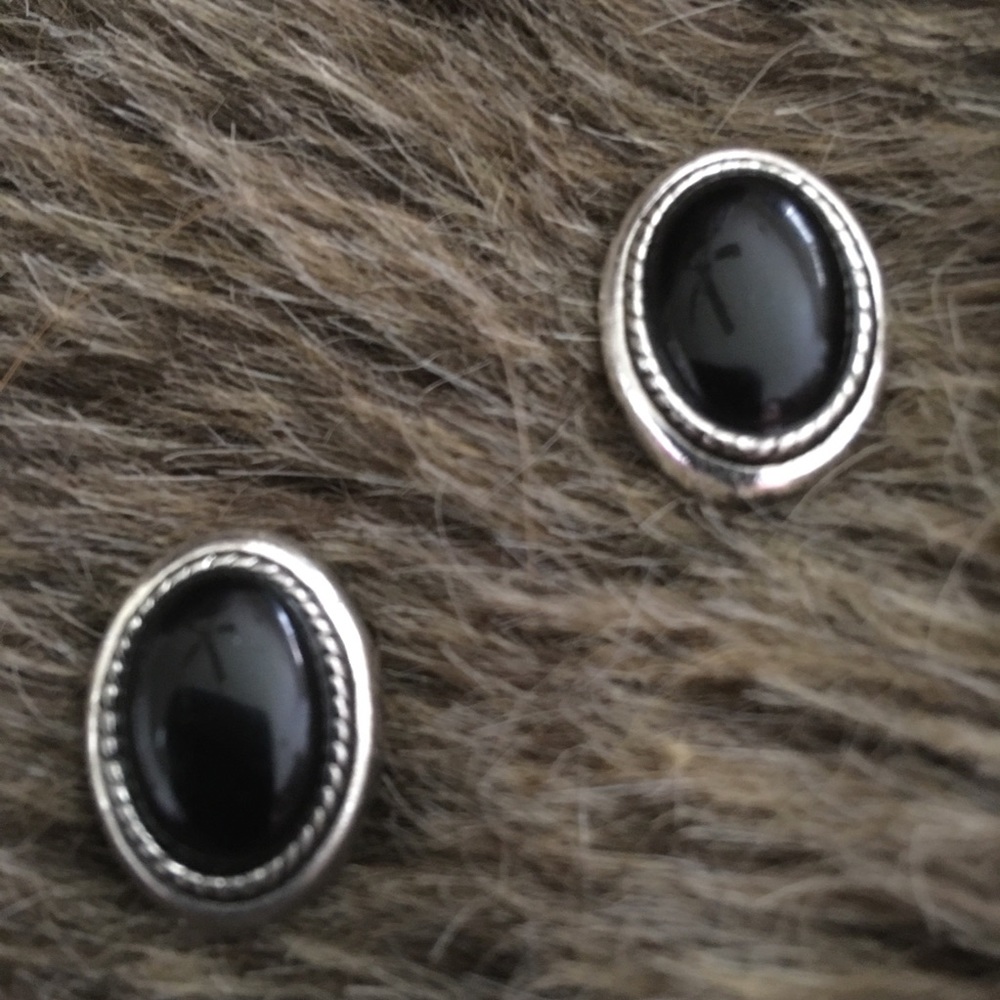 Vintage silver tone black cabochon glass earrings